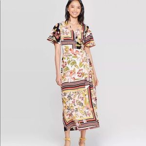 WHO WHAT WEAR FLORAL WRAP DRESS